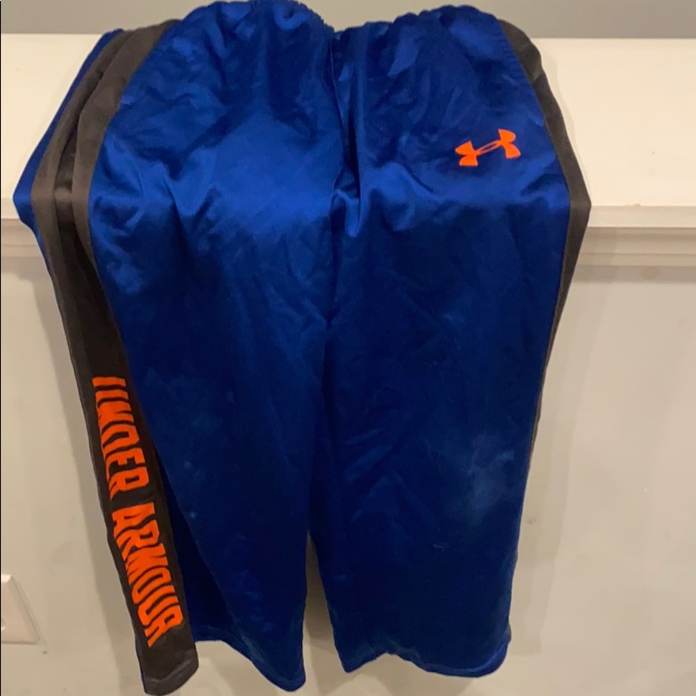 Size small youth  UA pants